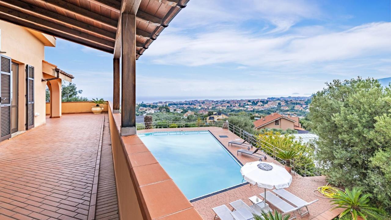 Villa Elda 6, Emma Villas Loano Exterior photo
